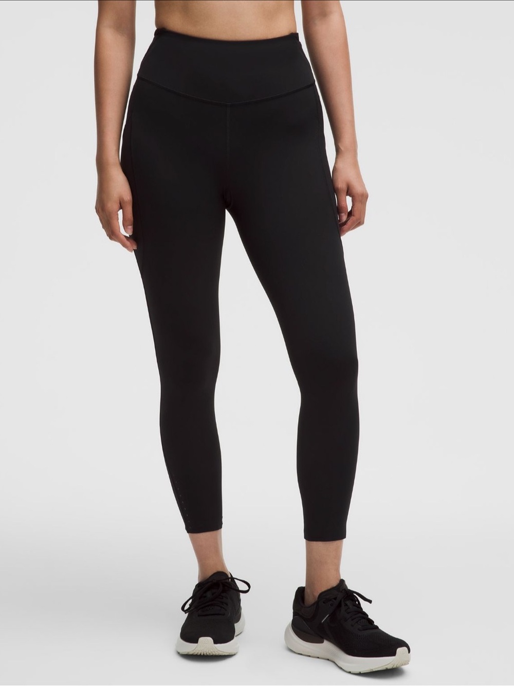 Fast and Free High Rise Tight 25” 5 pockets Size 4
